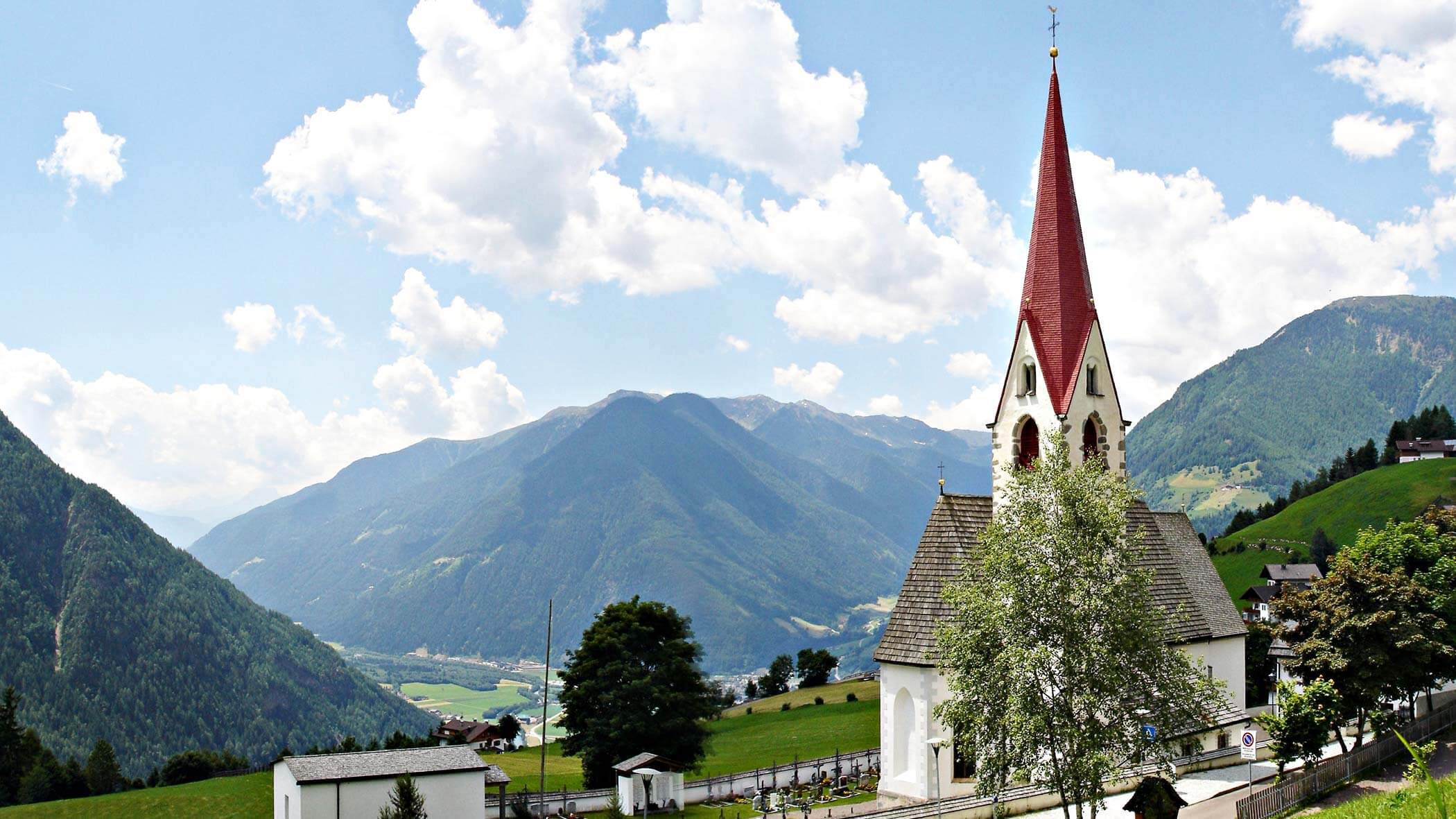 Pfarrkirche zur Heiligen Anna in Ahornach